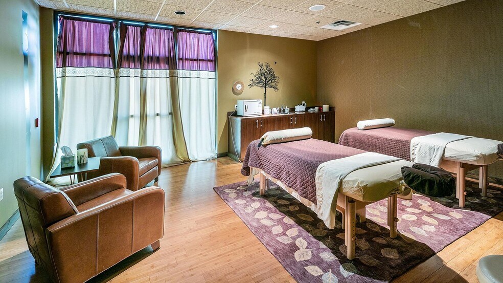More Photos Of 1128 Saratoga Rd, Kingsport Lodge Meeting Hall For Sale
