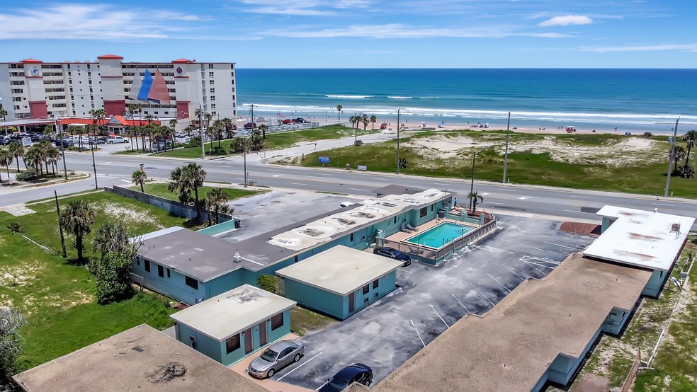 More Photos Of 808 S Atlantic Ave, Daytona Beach Hospitality For Sale