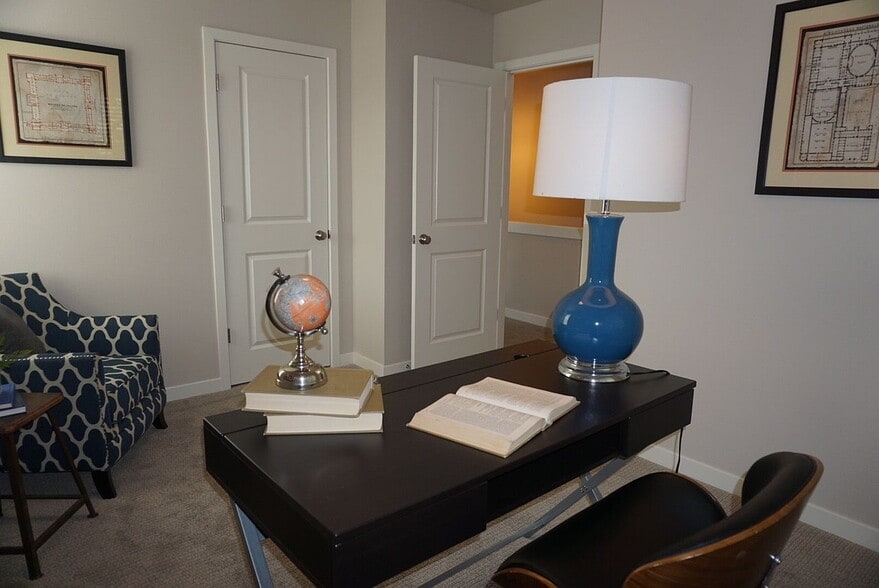 More Photos Of 17345 SW Blanton St, Beaverton Apartments For Sale