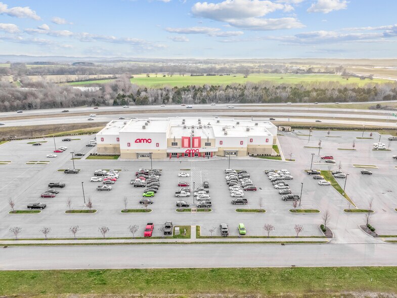 More Photos Of 2068 Crossings Cir, Spring Hill Movie Theatre For Sale