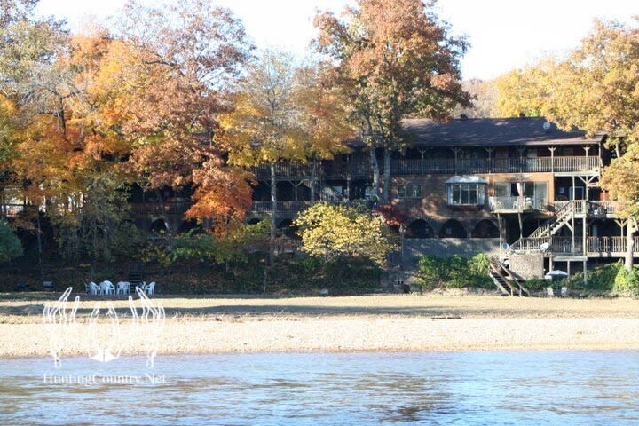 More Photos Of 16392 Tom Akers Rd, Eminence Hotel For Sale
