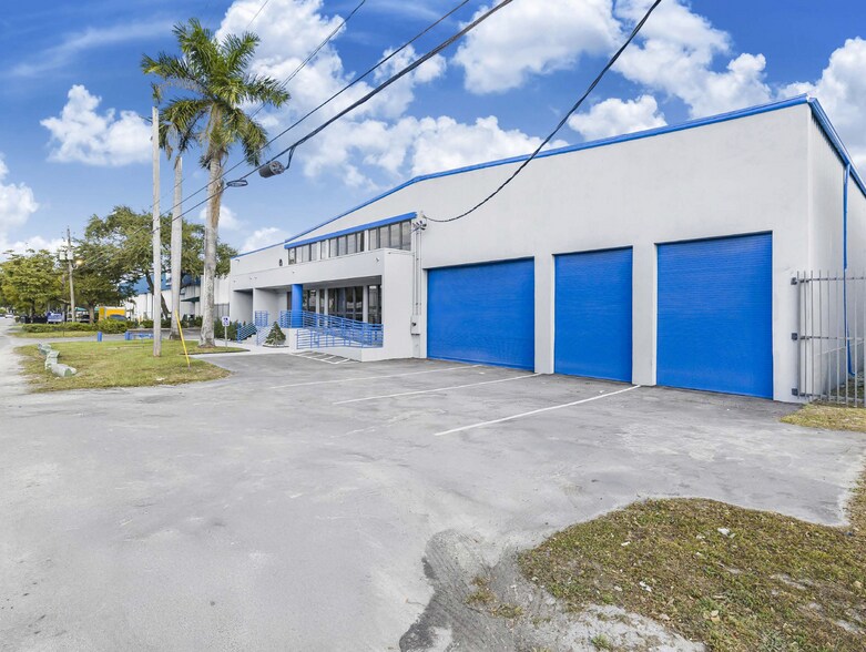 More Photos Of 2855 NW 75th Ave, Miami Warehouse For Sale
