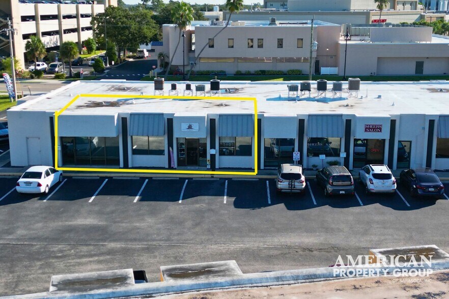 More Photos Of 21234 Olean Blvd, Port Charlotte Storefront Retail Office For Lease