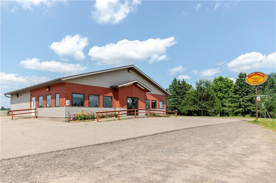 Primary Photo Of W4118 State Hwy 8, Glen Flora Restaurant For Sale