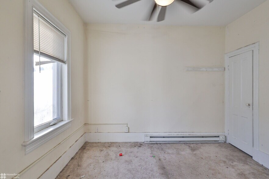 More Photos Of 38 W Central Ave, Bangor Apartments For Sale