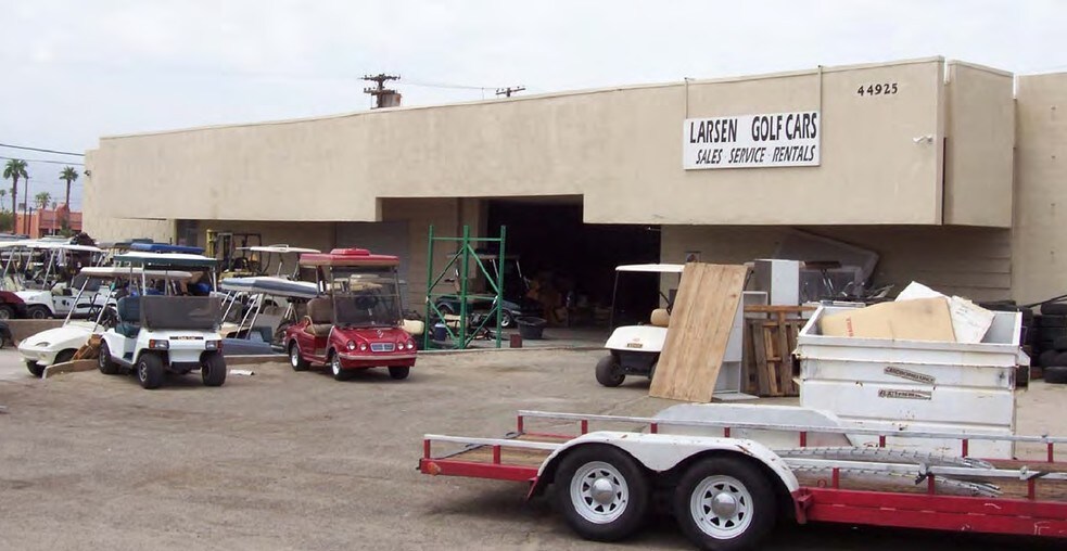 More Photos Of 44925 Jackson St, Indio Service For Lease