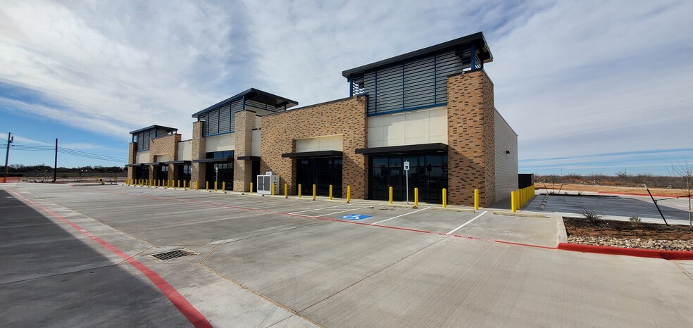 More Photos Of 3601 Billy Hext, Odessa Convenience Store For Lease