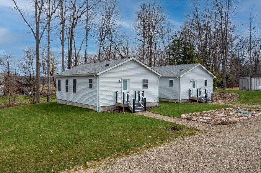 More Photos Of 14015 US-19, Waterford Multifamily For Sale