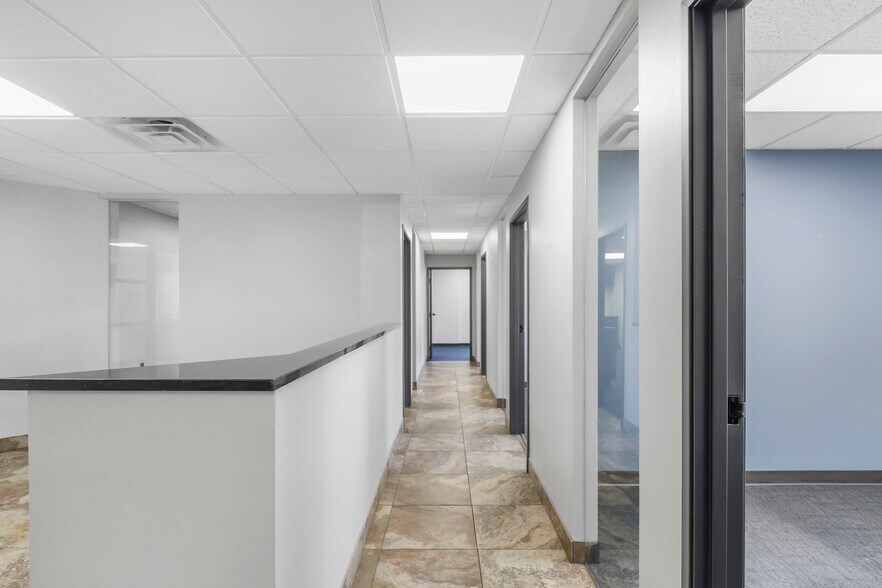 More Photos Of 9025 E Kenyon Ave, Denver Office For Lease