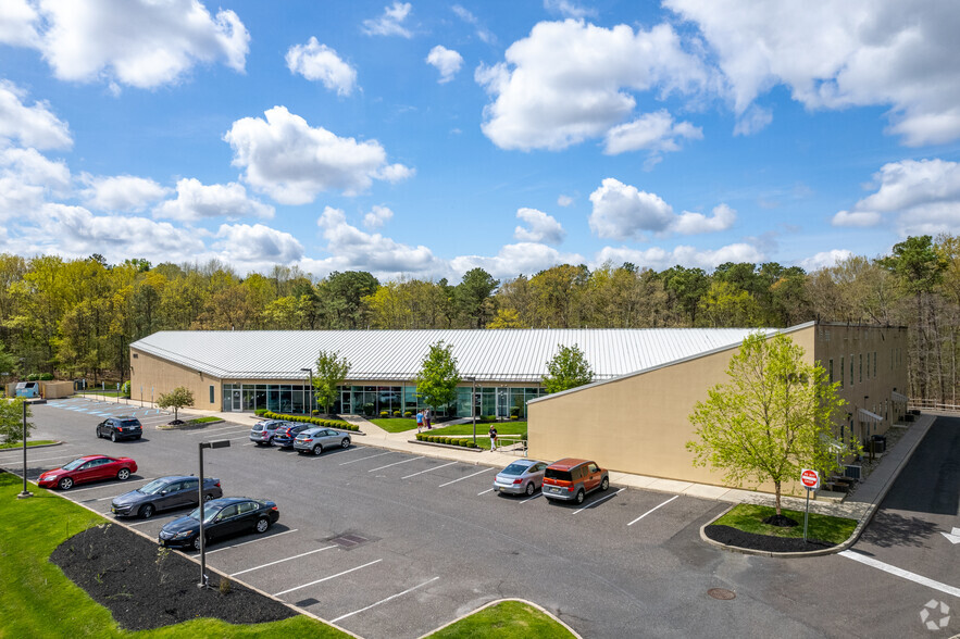 Primary Photo Of 805 Cooper Rd, Voorhees Medical For Lease