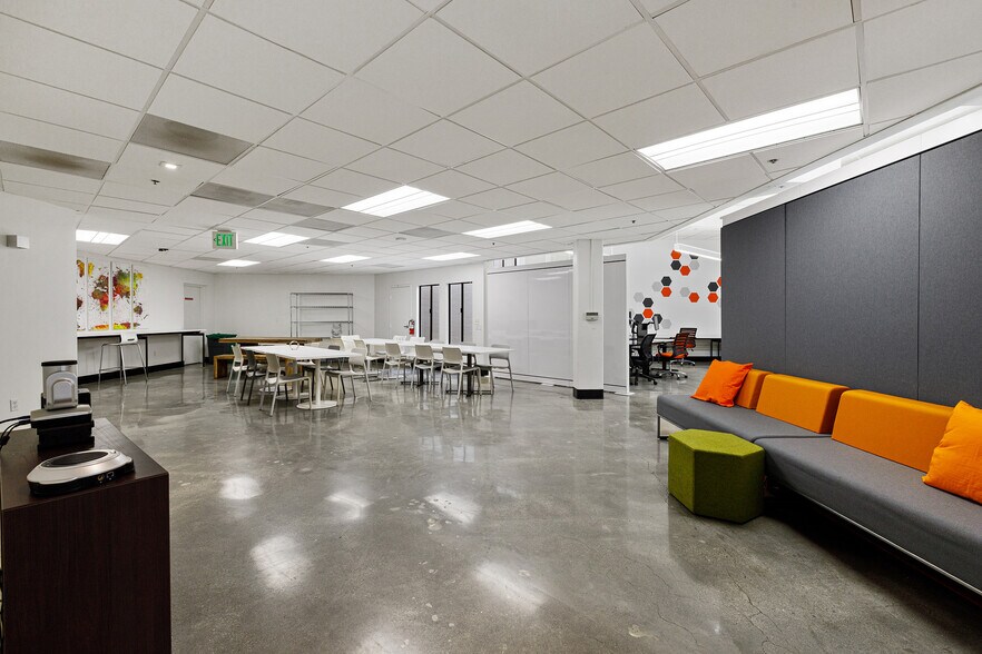 More Photos Of 375 Forest Ave, Palo Alto Office Residential For Lease