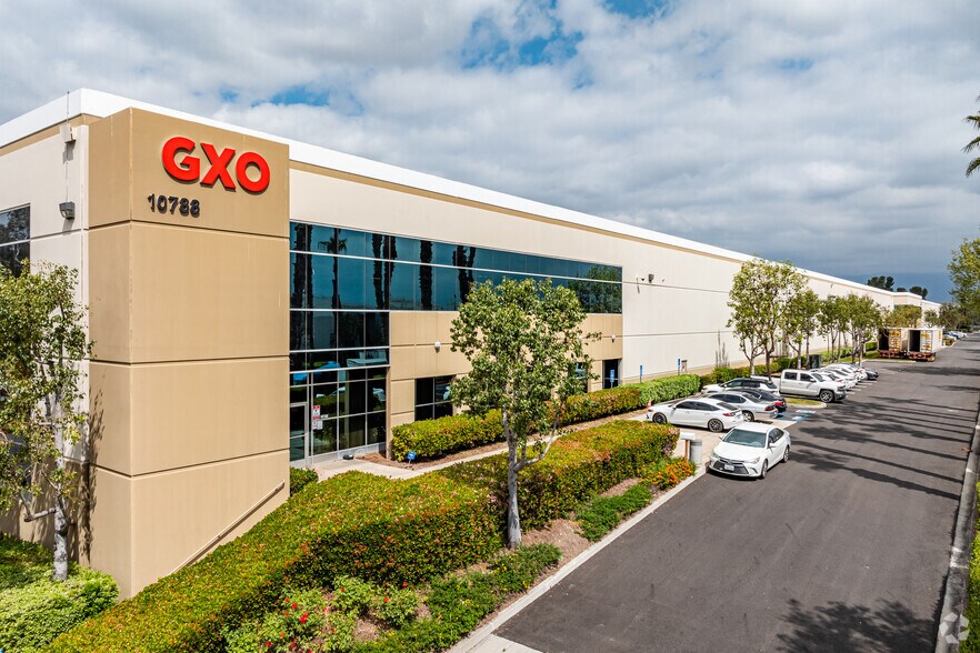 More Photos Of 10746-10788 Commerce Way, Fontana Warehouse For Lease