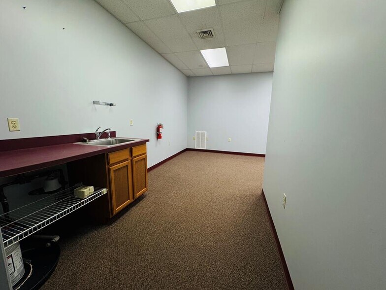 More Photos Of 8 Main St, Towanda Office For Lease