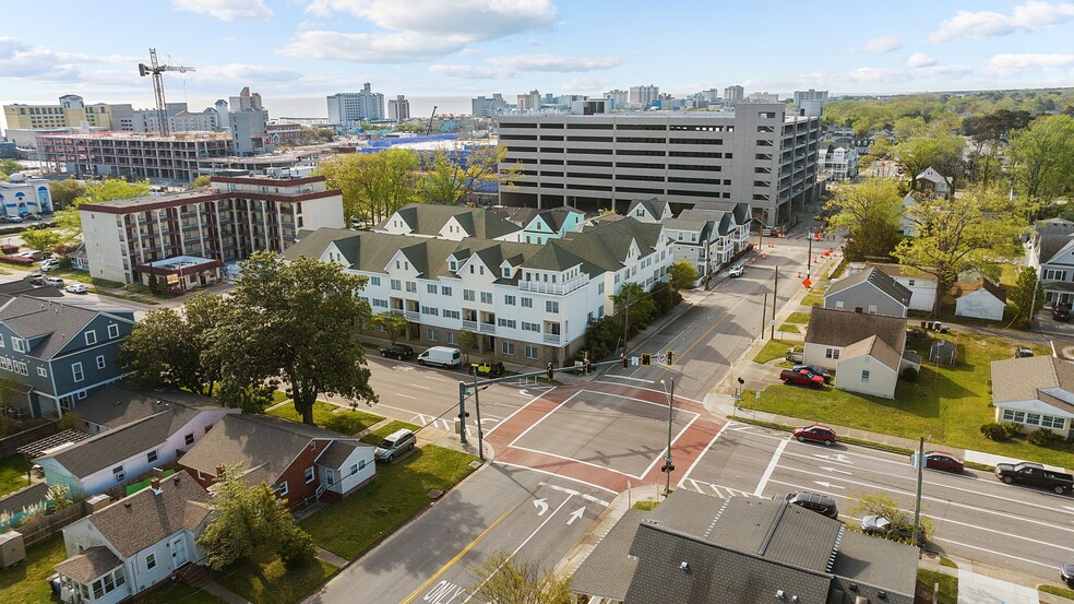 More Photos Of 2007 Baltic Ave, Virginia Beach Apartments For Sale