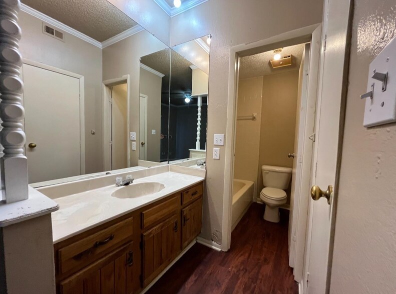 More Photos Of 7405 Avenue X, Lubbock Apartments For Sale