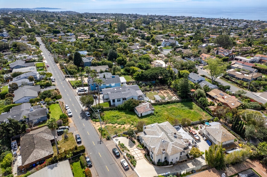 More Photos Of 1438 Eolus Ave, Encinitas Land For Sale
