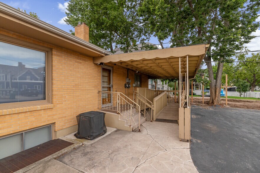 More Photos Of 924 Quincy St, Rapid City Office Residential For Sale