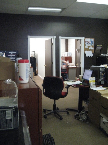 More Photos Of 28 S Strawberry St, Philadelphia Multifamily For Sale