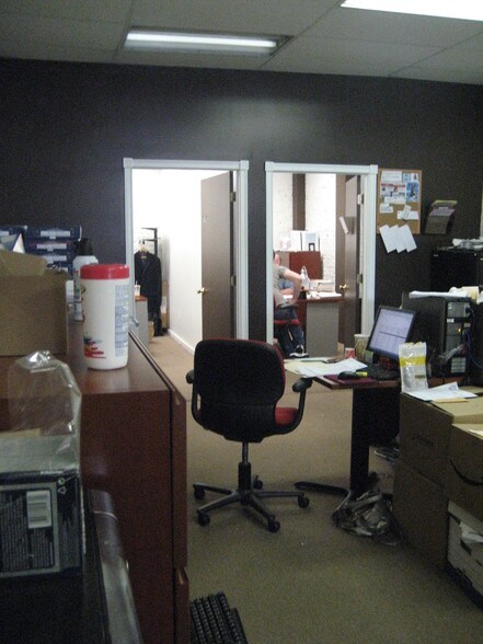 More Photos Of 28 S Strawberry St, Philadelphia Apartments For Lease