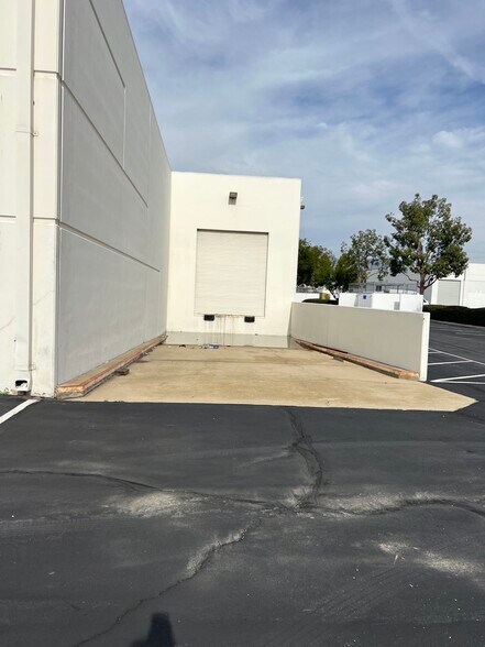 More Photos Of 1461 S Balboa Ave, Ontario Warehouse For Lease