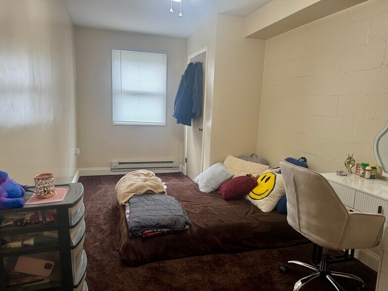 More Photos Of 250 E Water St, Slippery Rock Apartments For Sale