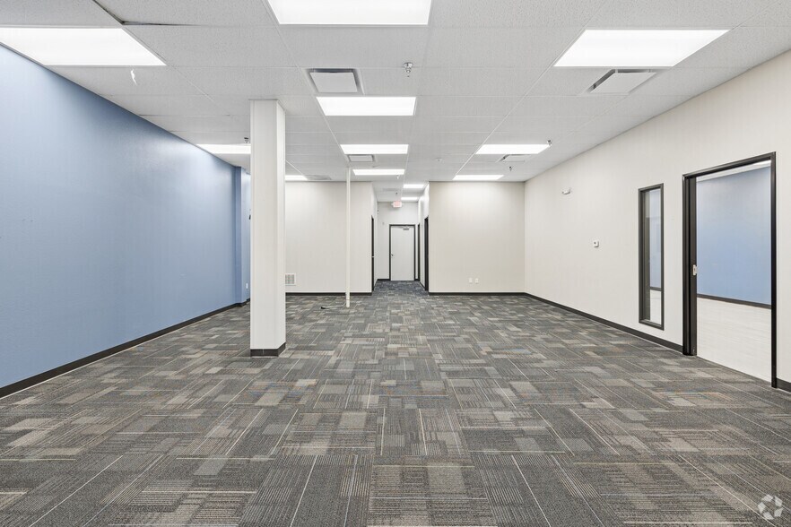 More Photos Of 2621 5th Ave, Scottsbluff General Retail For Sale