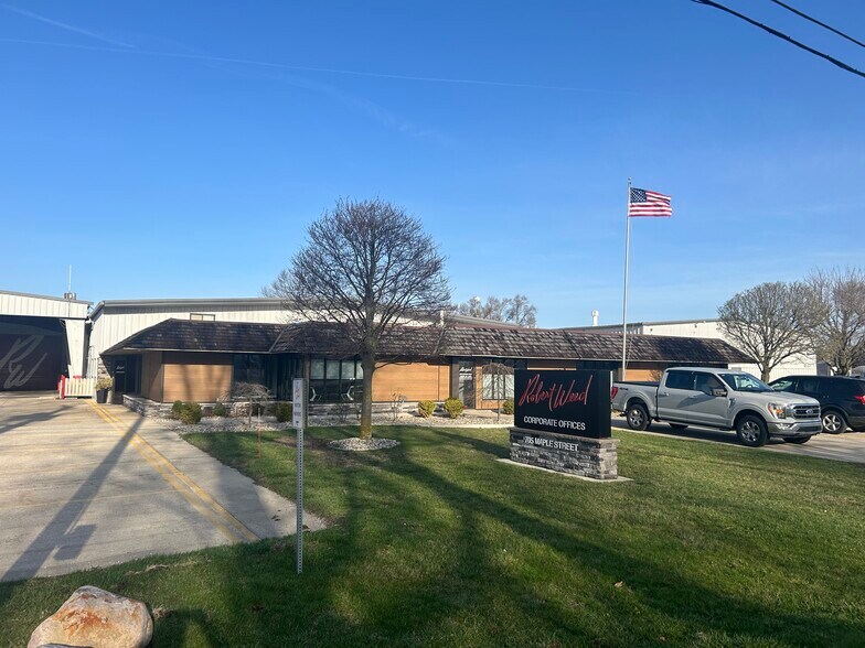 More Photos Of 705 Maple St, Bristol Manufacturing For Sale