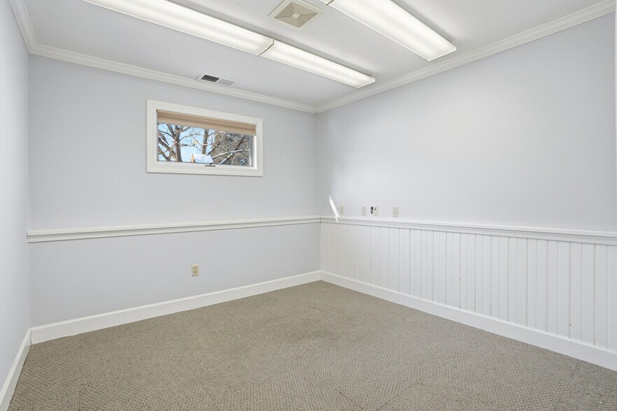 More Photos Of 105 High St, Dublin Flex For Sale