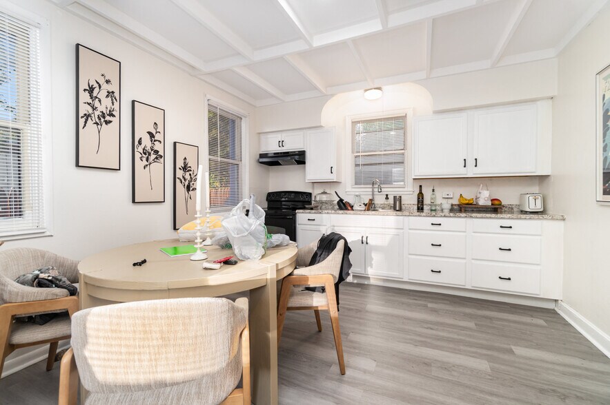 More Photos Of 1600 Regina St, Harrisburg Apartments For Sale