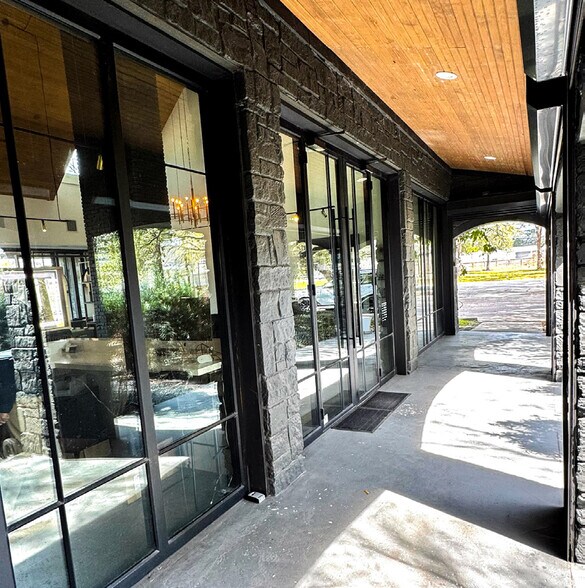 More Photos Of 13300 Katy Fwy, Houston Medical For Lease