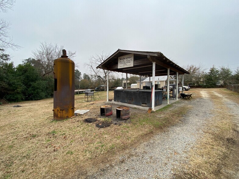 More Photos Of 3223 Platt Springs Rd, West Columbia Warehouse For Sale