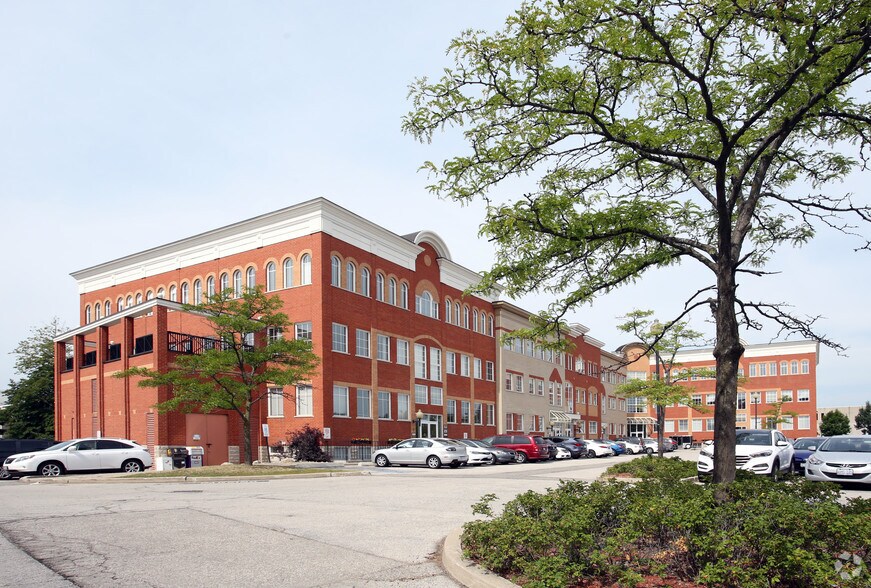 More Photos Of 5045 Orbitor Dr, Mississauga Medical For Lease