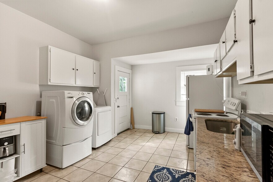 More Photos Of 1021 Queen City Ave, Tuscaloosa Multifamily For Sale