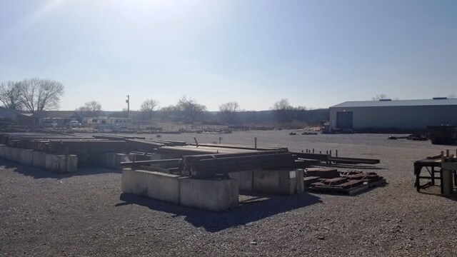 More Photos Of 1750 US-77, Davis Manufacturing For Lease