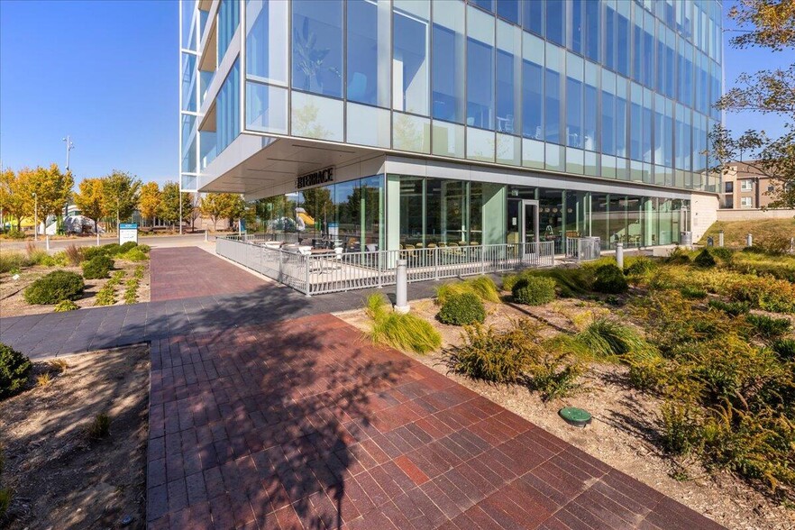 More Photos Of 4201 Rivers Edge Pky, Council Bluffs Office For Lease