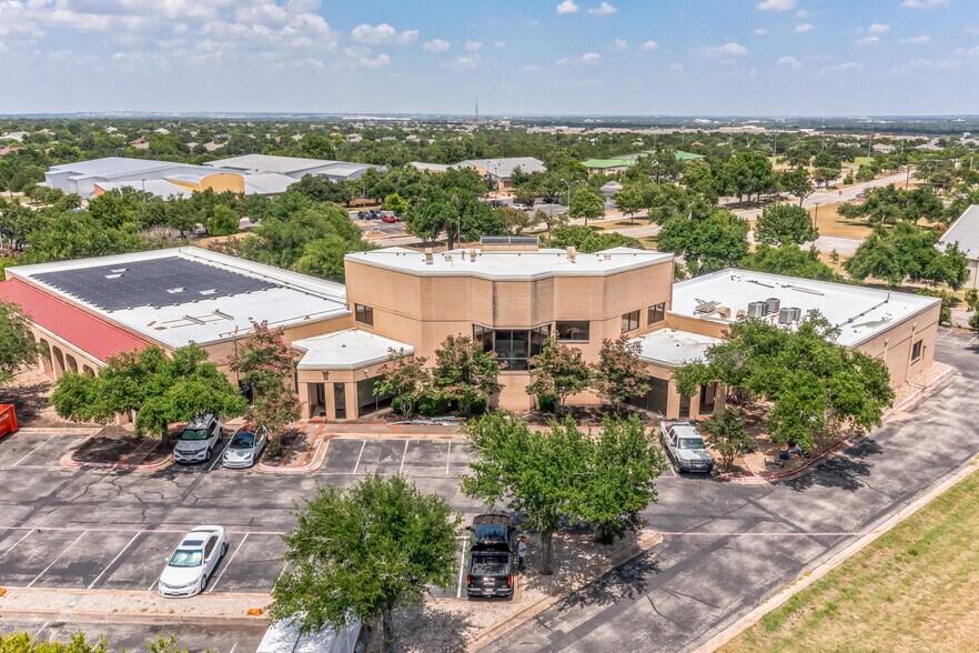 More Photos Of 16333 S Great Oaks Dr, Round Rock Medical For Lease