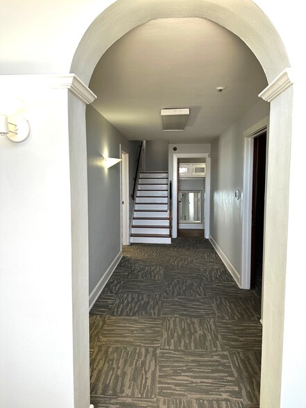 More Photos Of 4027 Main St, Dallas Manufacturing For Sale