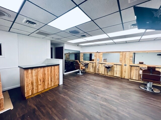More Photos Of 2 Center St, Tariffville Freestanding For Sale