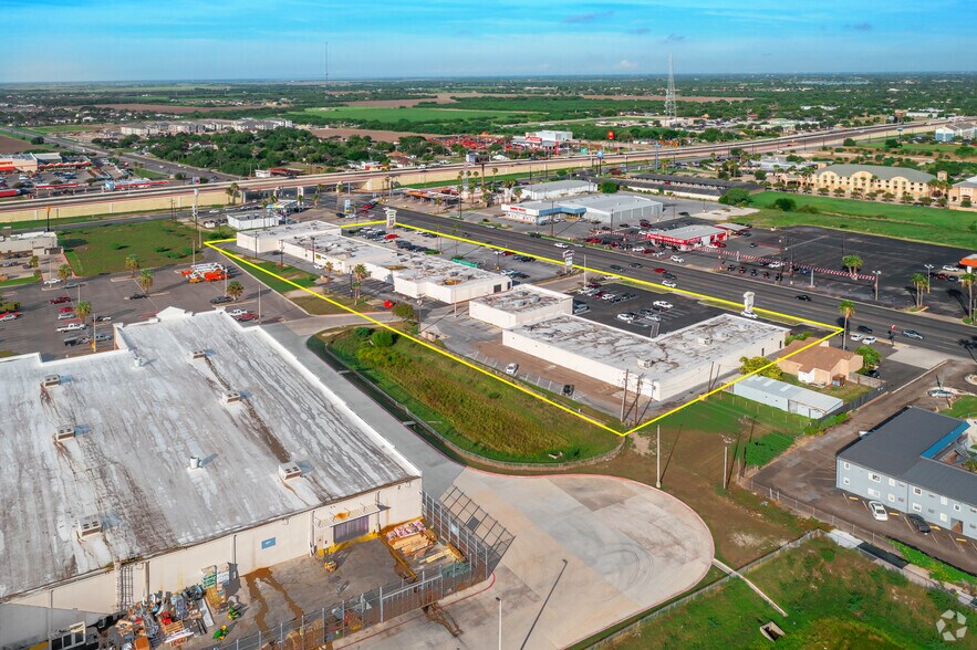 More Photos Of 216-410 N Ed Carey Dr, Harlingen Freestanding For Lease