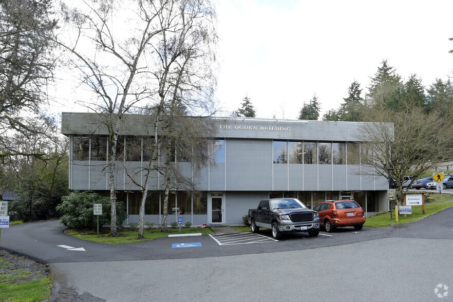 More Photos Of 9311 SE 36th St, Mercer Island Office For Lease