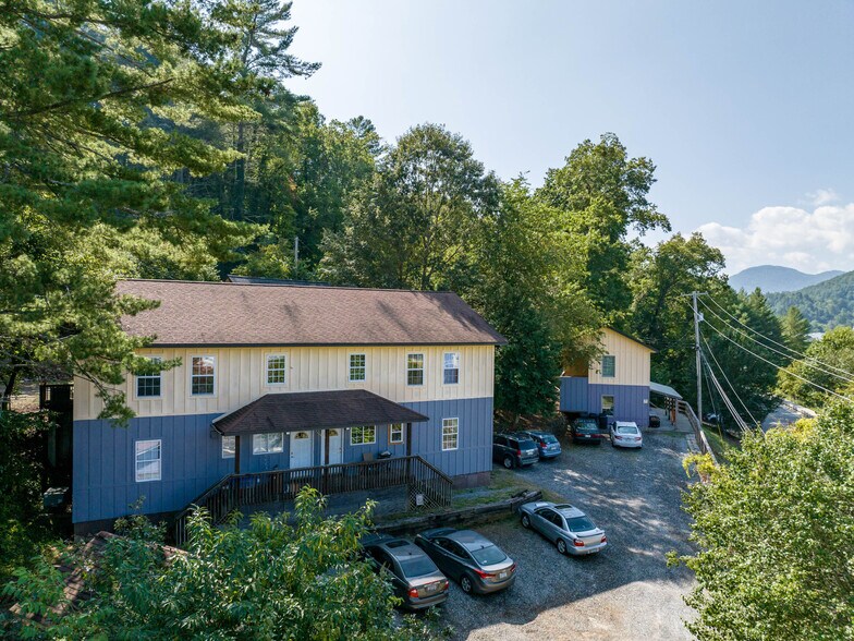 More Photos Of 44 & 54 Legacy Ln, Cullowhee Apartments For Sale