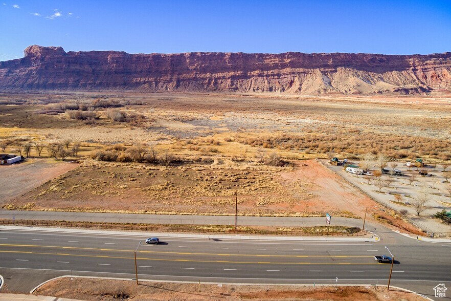 More Photos Of 1619 N Riverview Dr, Moab Land For Sale