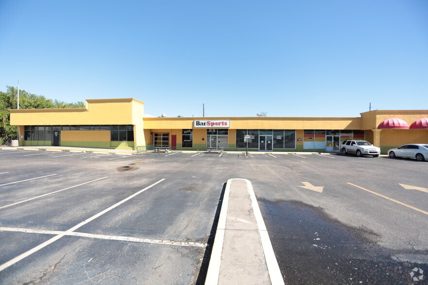 Primary Photo Of 14428 Hempstead Rd, Houston General Retail For Sale