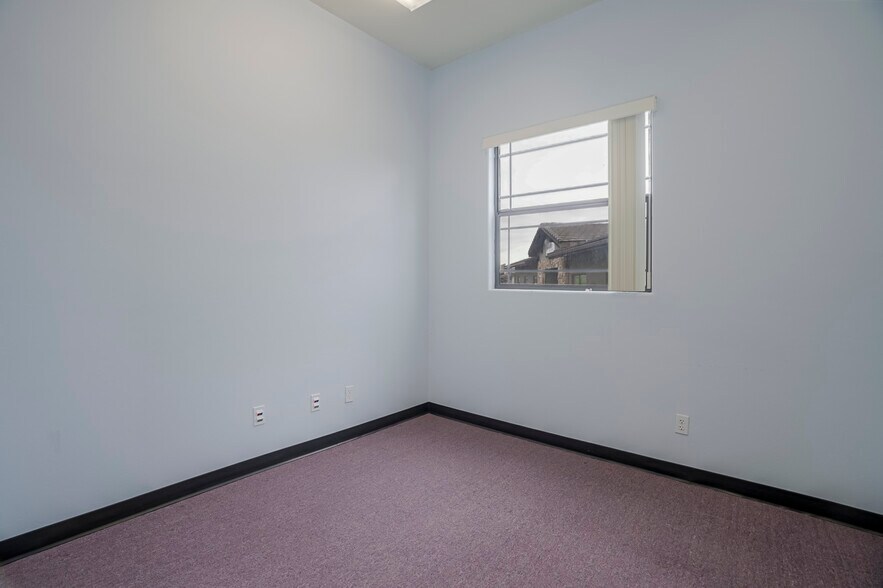 More Photos Of 3107 Clearwater Dr, Prescott Office For Sale
