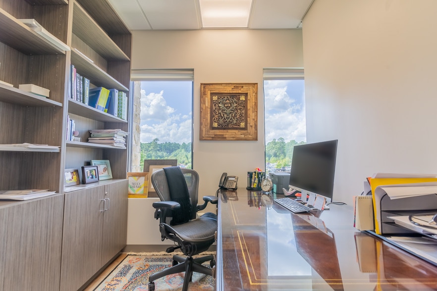 More Photos Of 26400 Kuykendahl Rd, Spring Storefront Retail Office For Sale