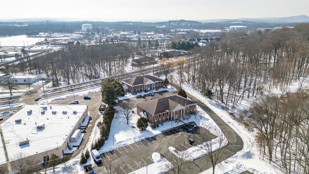 More Photos Of 35 Cold Spring Rd, Rocky Hill Office For Sale