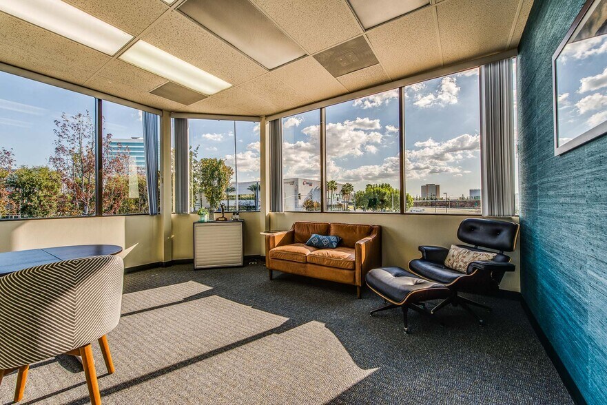 More Photos Of 1301 E Orangewood Ave, Anaheim Office For Sale