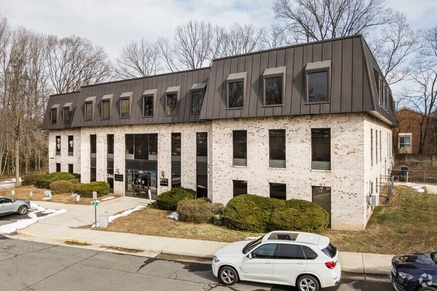 More Photos Of 9401 Mathy Dr, Fairfax Office For Lease