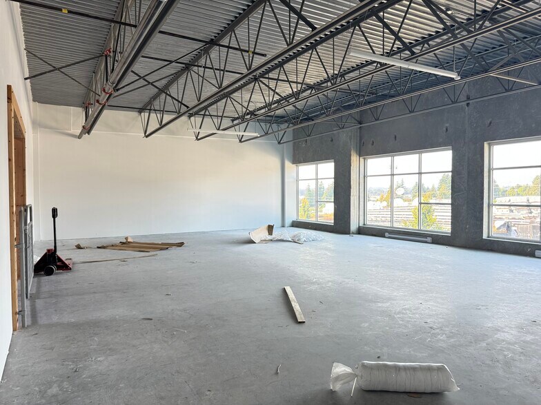 More Photos Of 1891 Foy St, Abbotsford Warehouse For Lease