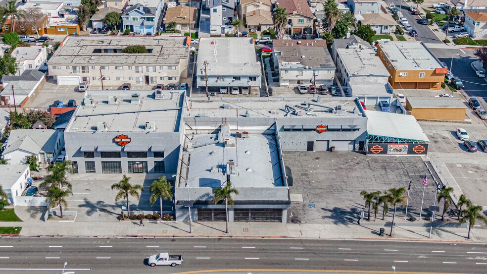 More Photos Of 1517 Pacific Coast Hwy, Harbor City Auto Dealership For Sale